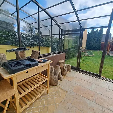 Family House With Garden And Sauna 度假居 *